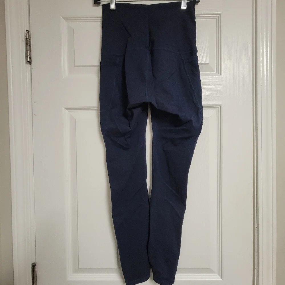 Bae. The Label Maternity Leggings Blue Size xs.